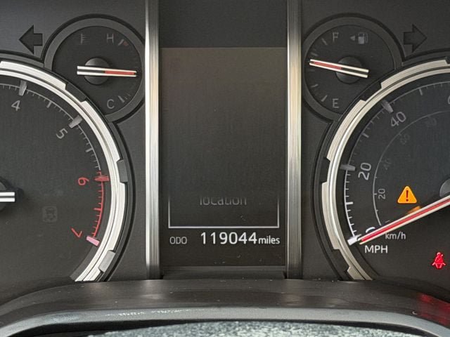 Used 2021 Toyota 4Runner Limited AWD/4WD image 16