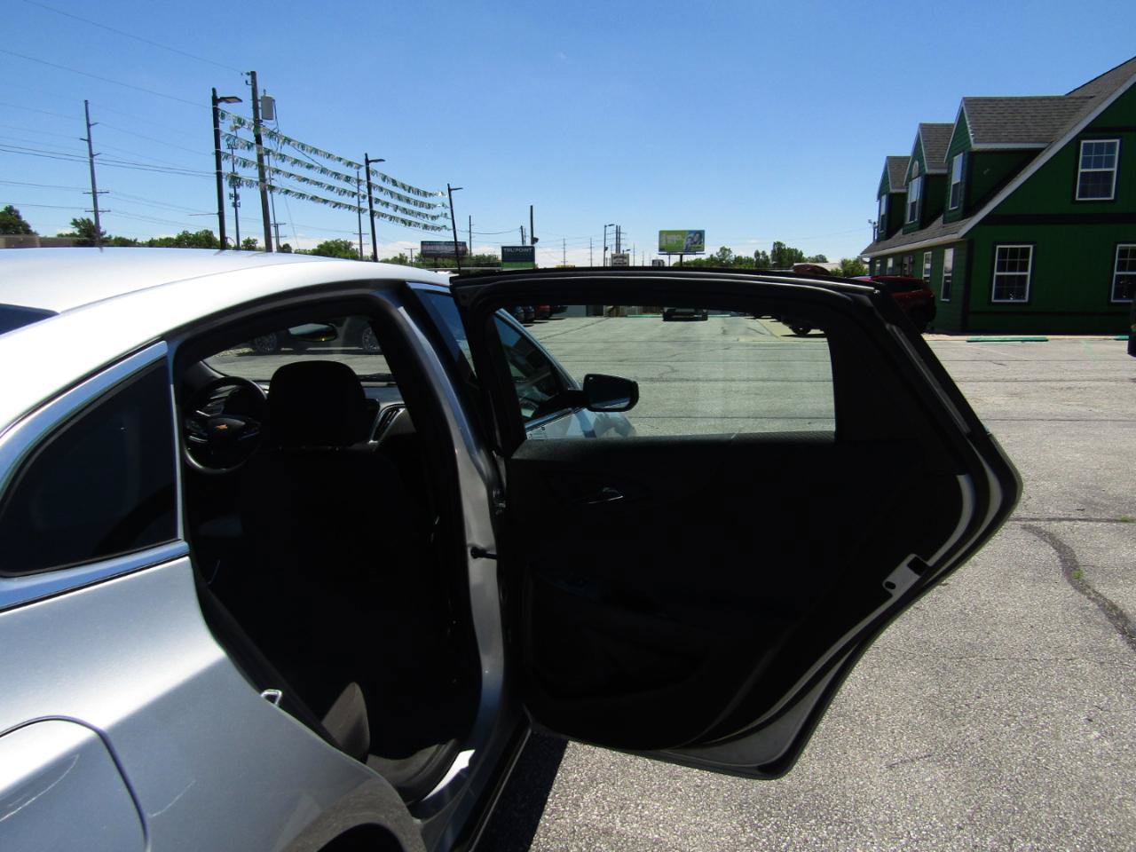 Used 2020 Chevrolet Malibu LT FWD image 20