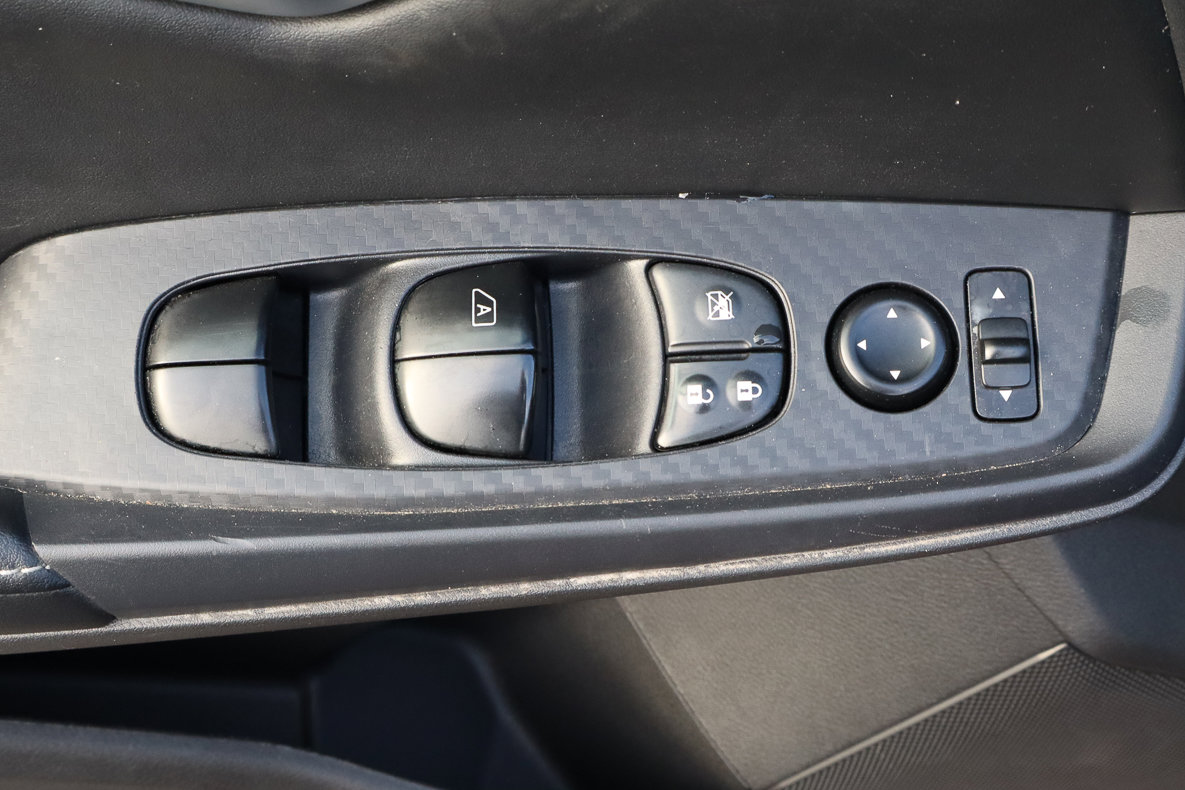 Used 2024 Nissan Sentra SV image 14