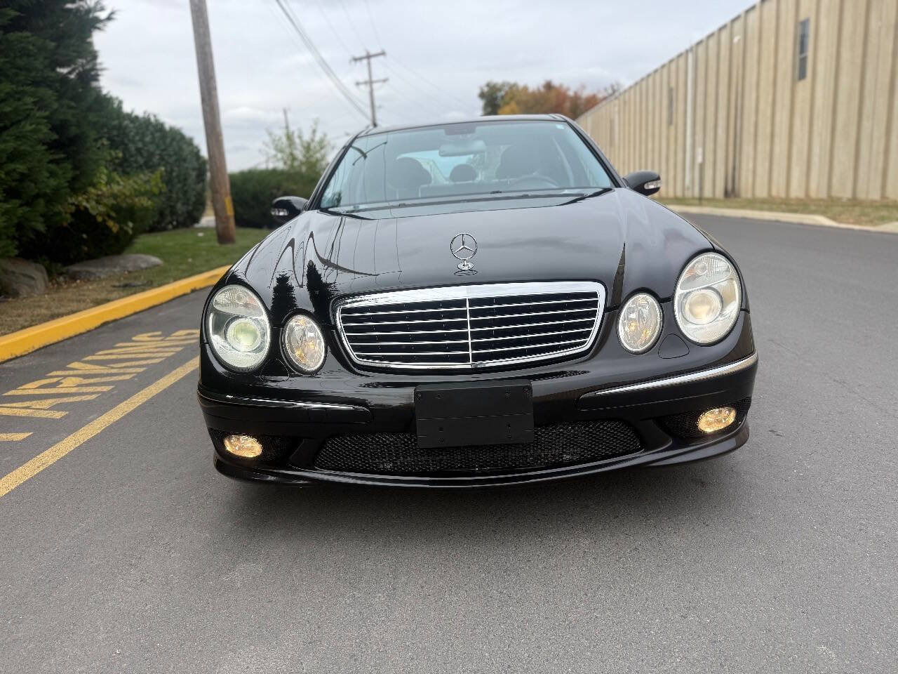 Used 2005 Mercedes-Benz E 55 AMG Sedan image 5