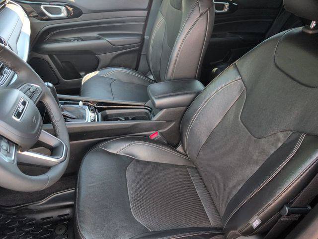 Certified 2023 Jeep Compass High Altitude AWD/4WD image 17