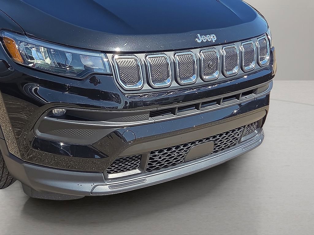 Used 2022 Jeep Compass Latitude w/ Sun and Sound Group image 10