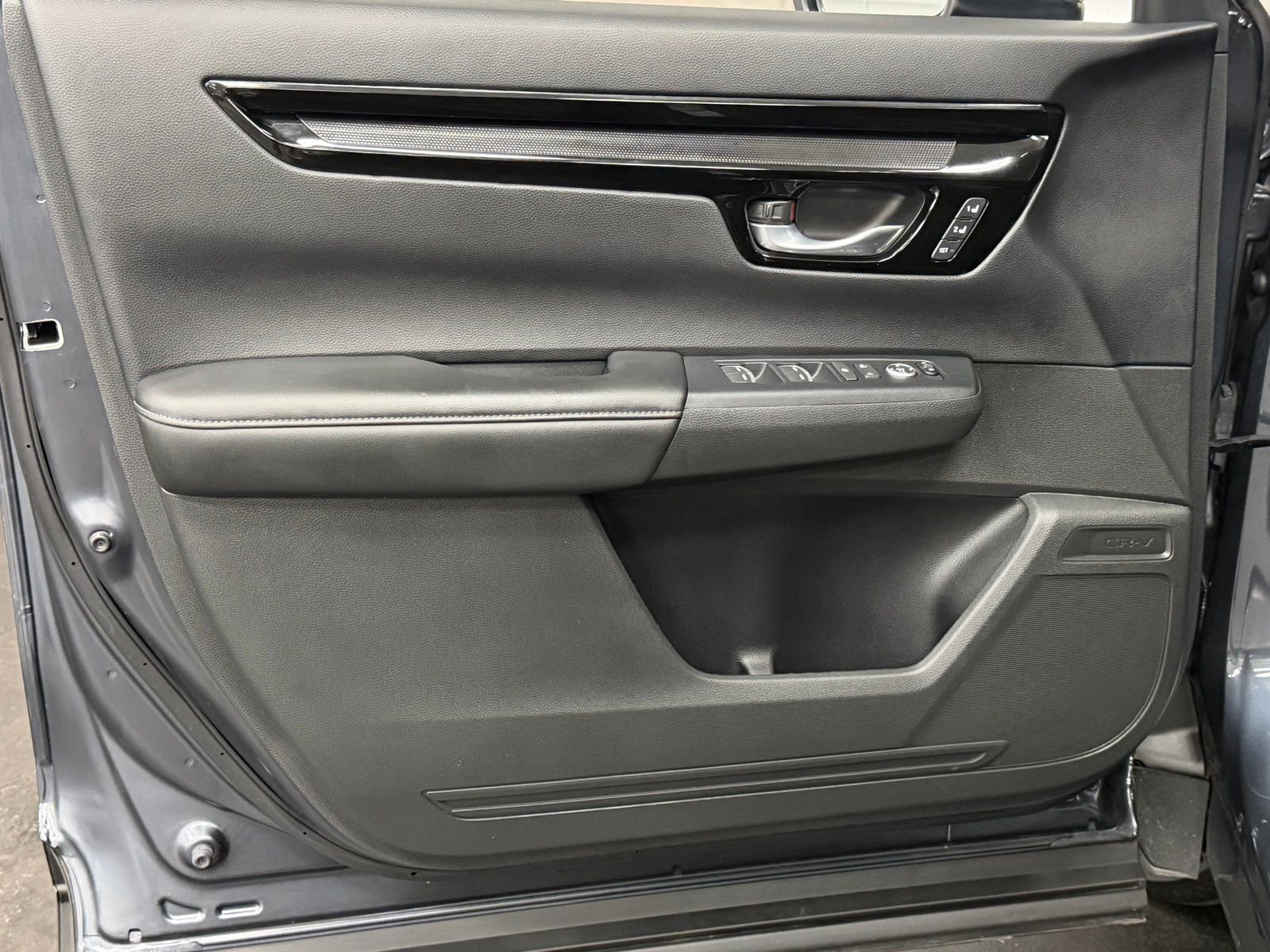 Used 2025 Honda CR-V EX-L image 20