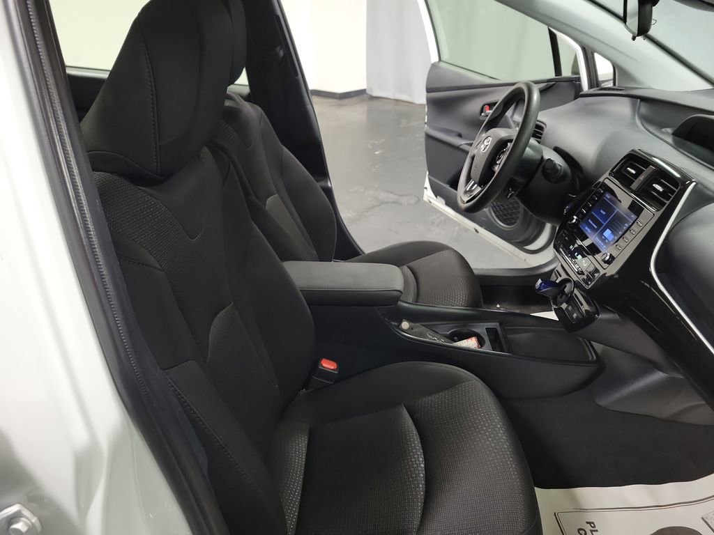 Used 2022 Toyota Prius Limited image 22