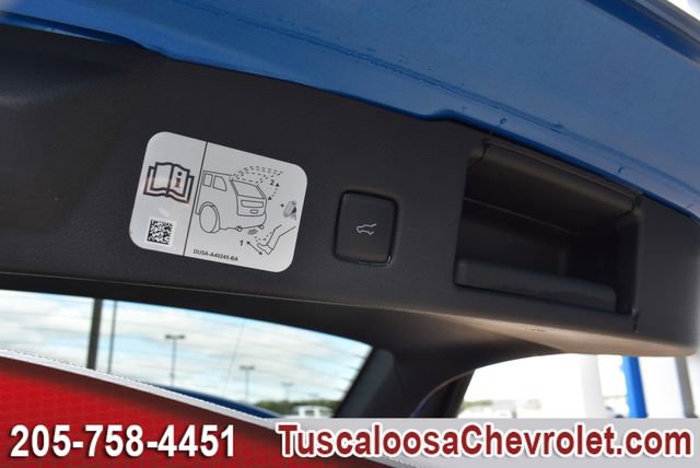 Used 2020 Ford Escape Titanium image 9