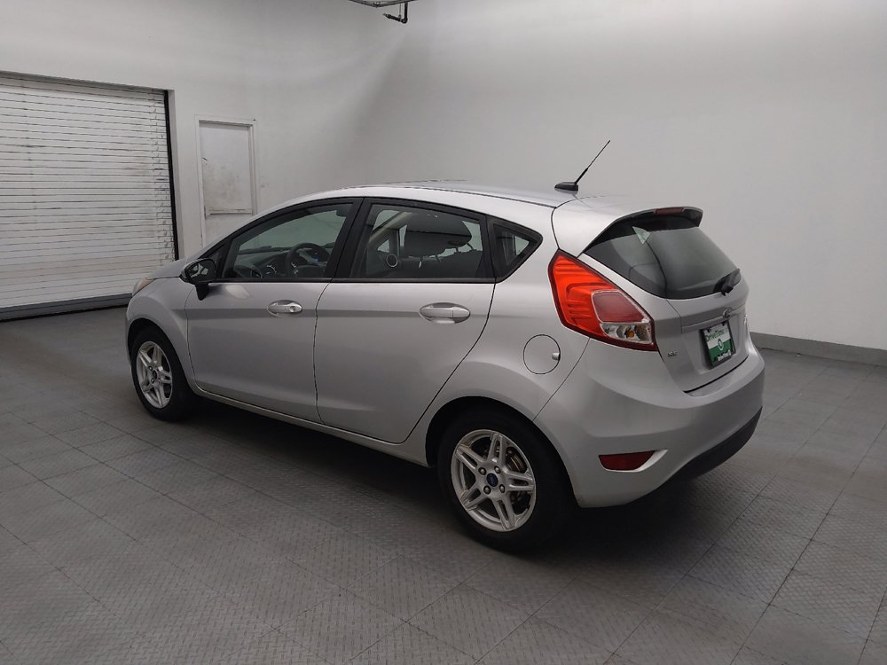 Used 2018 Ford Fiesta SE FWD image 3