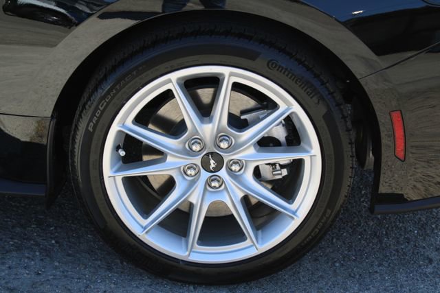 Used 2024 Ford Mustang GT Premium RWD image 7