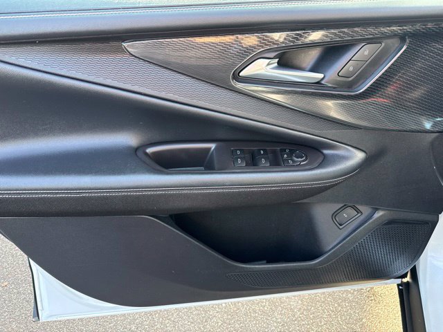 Used 2024 Chevrolet Blazer EV LT AWD/4WD image 19