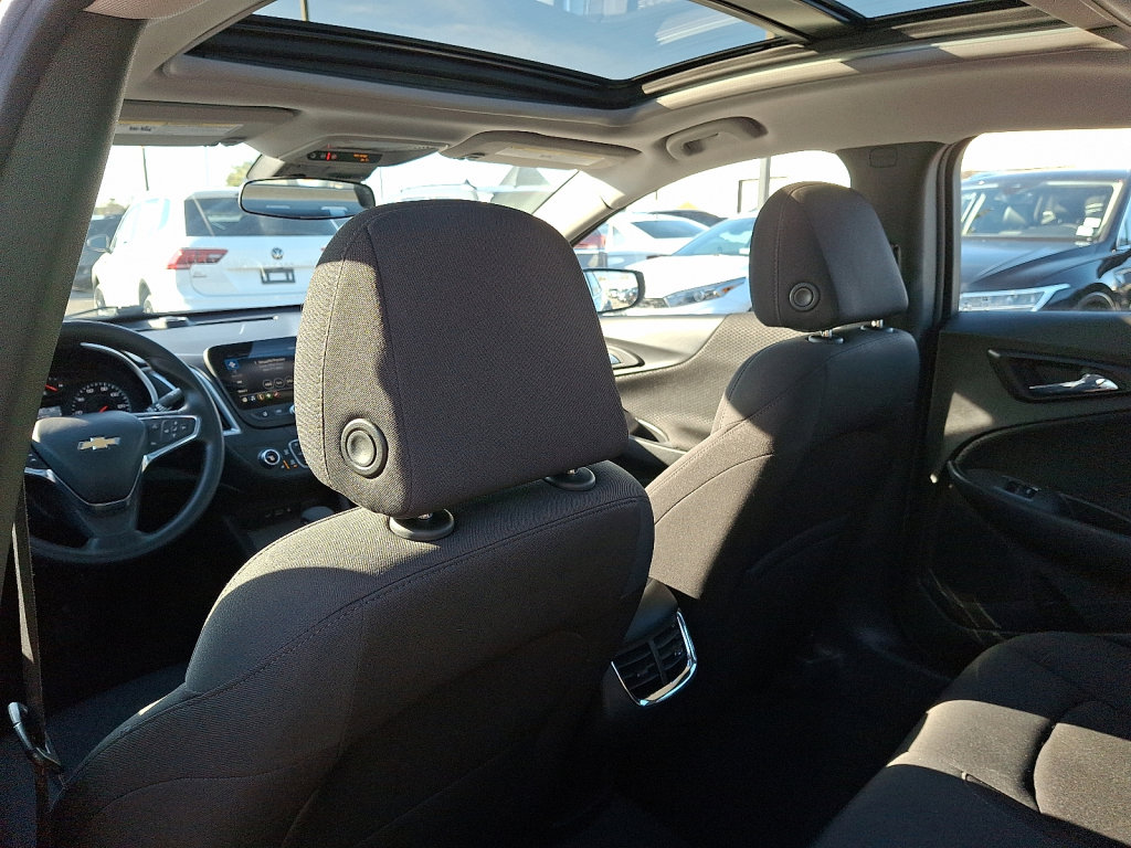 Used 2023 Chevrolet Malibu LT image 21