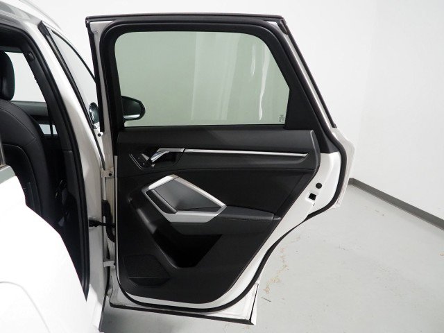 Used 2019 Audi Q3 2.0T Premium image 52