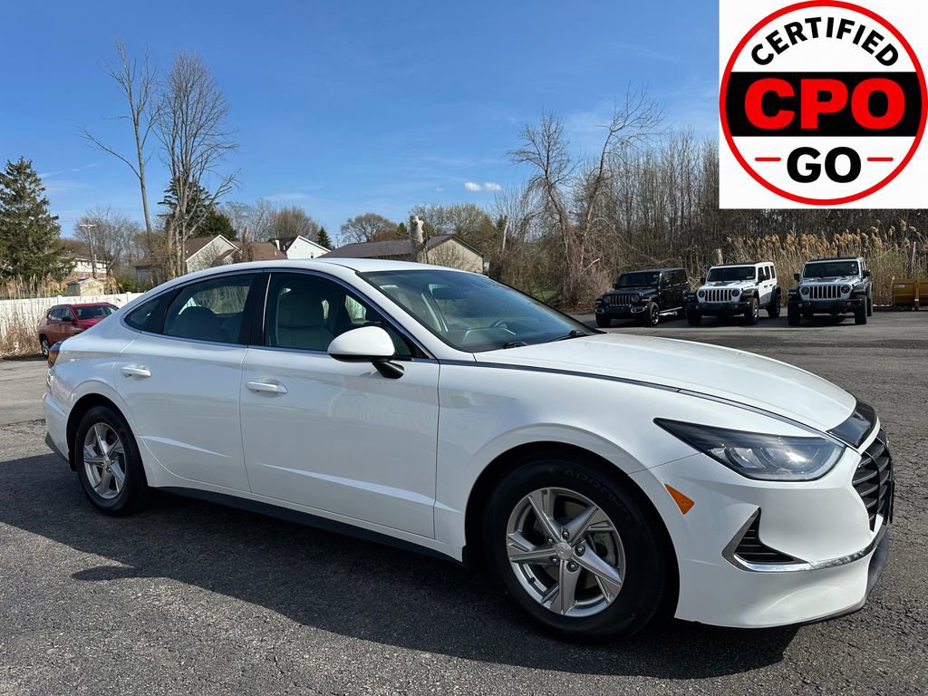 Used 2021 Hyundai Sonata SE w/ Preferred Accessory Package FWD image 1