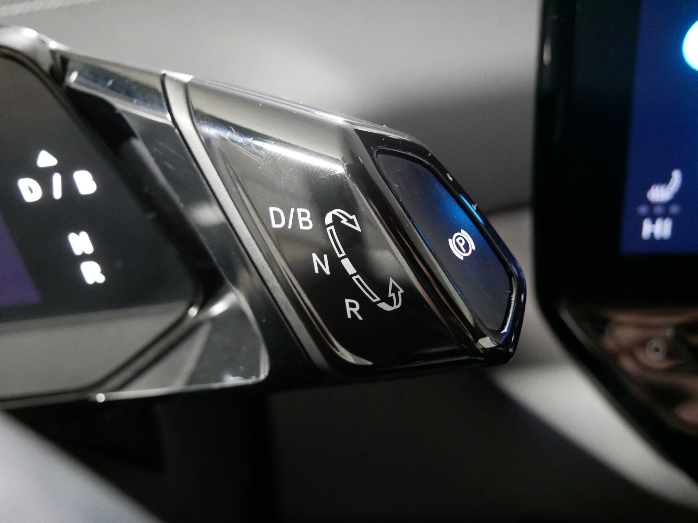 Certified 2023 Volkswagen ID.4 Pro S image 24