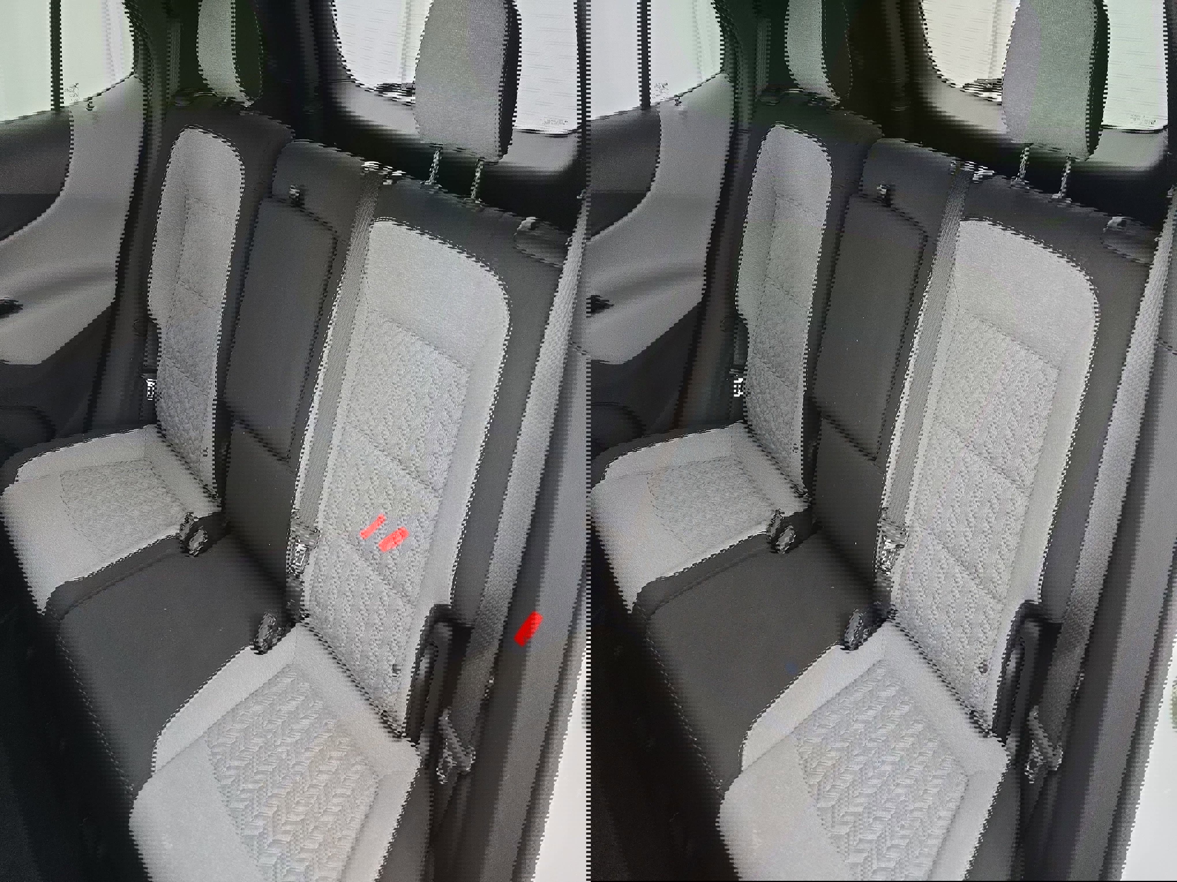 Used 2022 Chevrolet Equinox LS w/ LS Convenience Package image 13