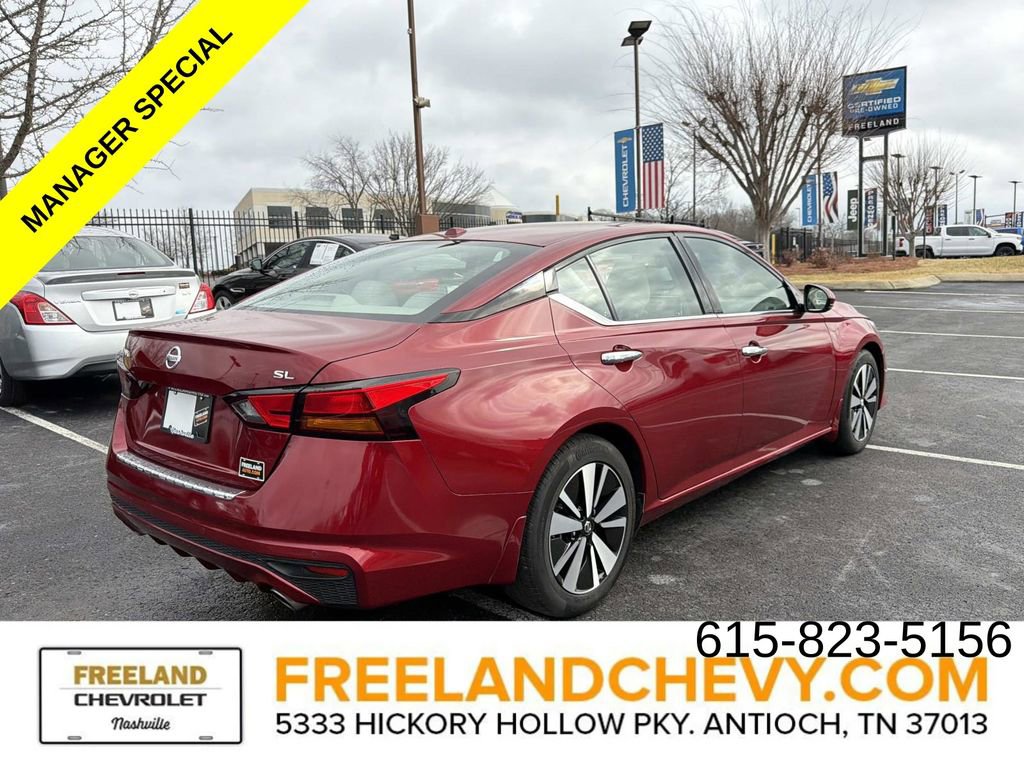 Used 2022 Nissan Altima 2.5 SL FWD video 3