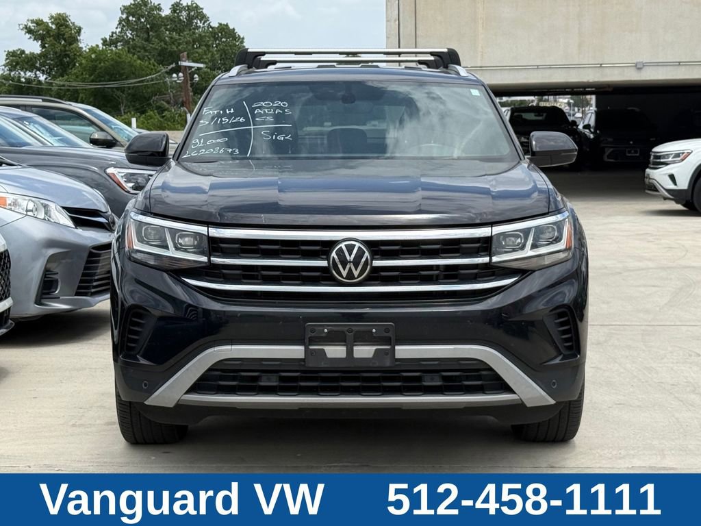 Used 2020 Volkswagen Atlas Cross Sport SE FWD image 4