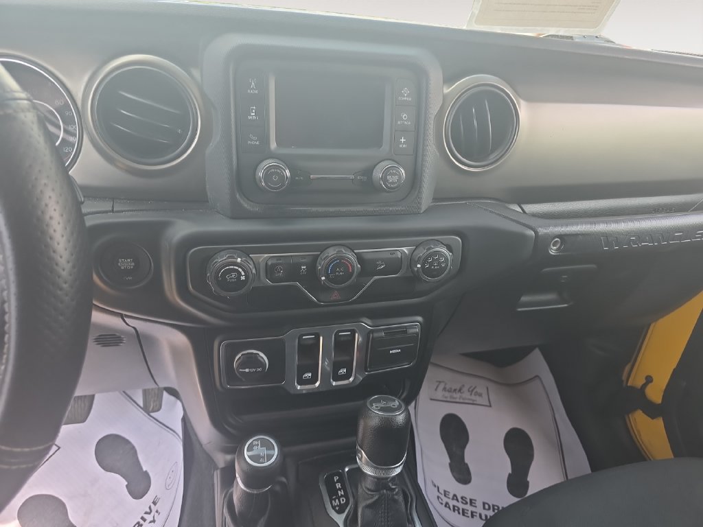 Used 2019 Jeep Wrangler Sport AWD/4WD image 11