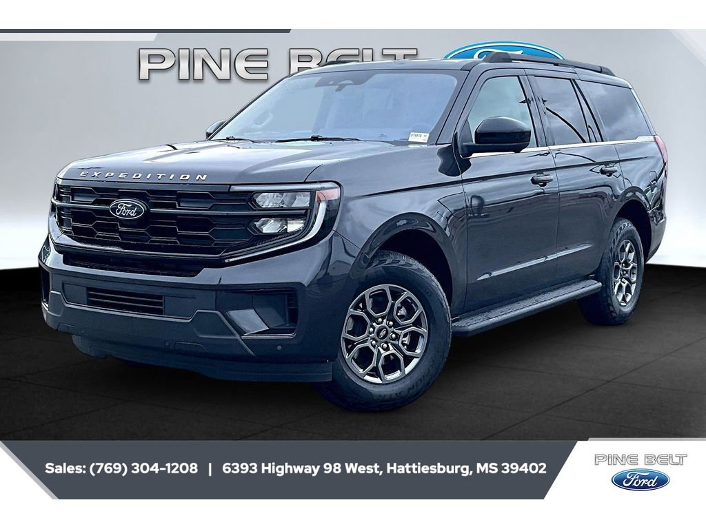 Used 2025 Ford Expedition Active RWD image 10