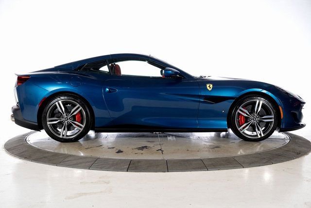 Certified 2019 Ferrari Portofino image 10