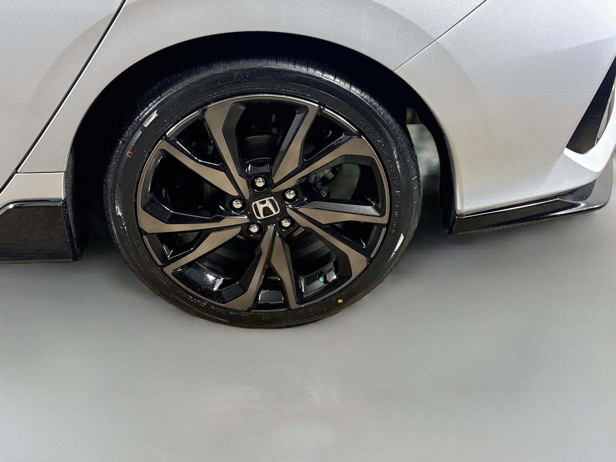 Used 2018 Honda Civic Sport Touring image 28