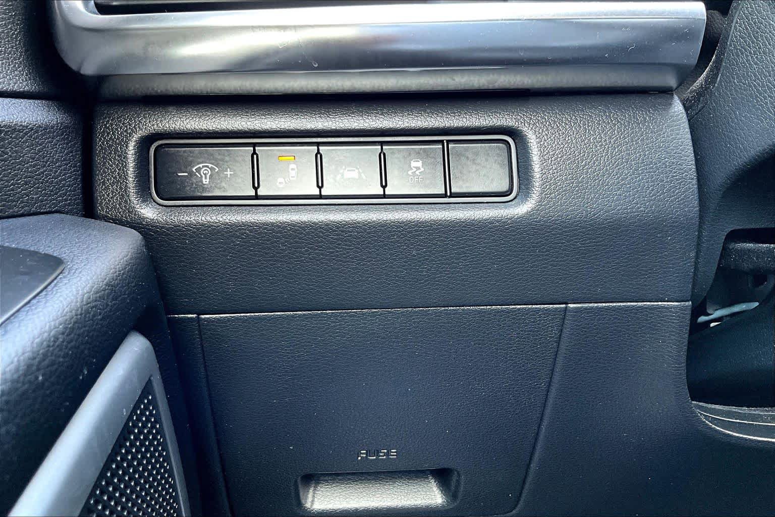 Used 2022 Kia Telluride S image 34