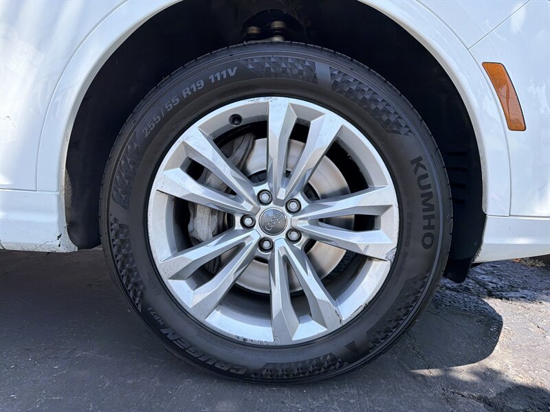 Used 2017 Audi Q7 2.0T Premium AWD/4WD image 15