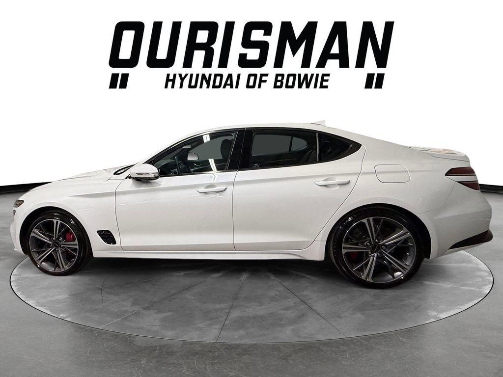 Used 2025 Genesis G70 3.3T Advanced image 3