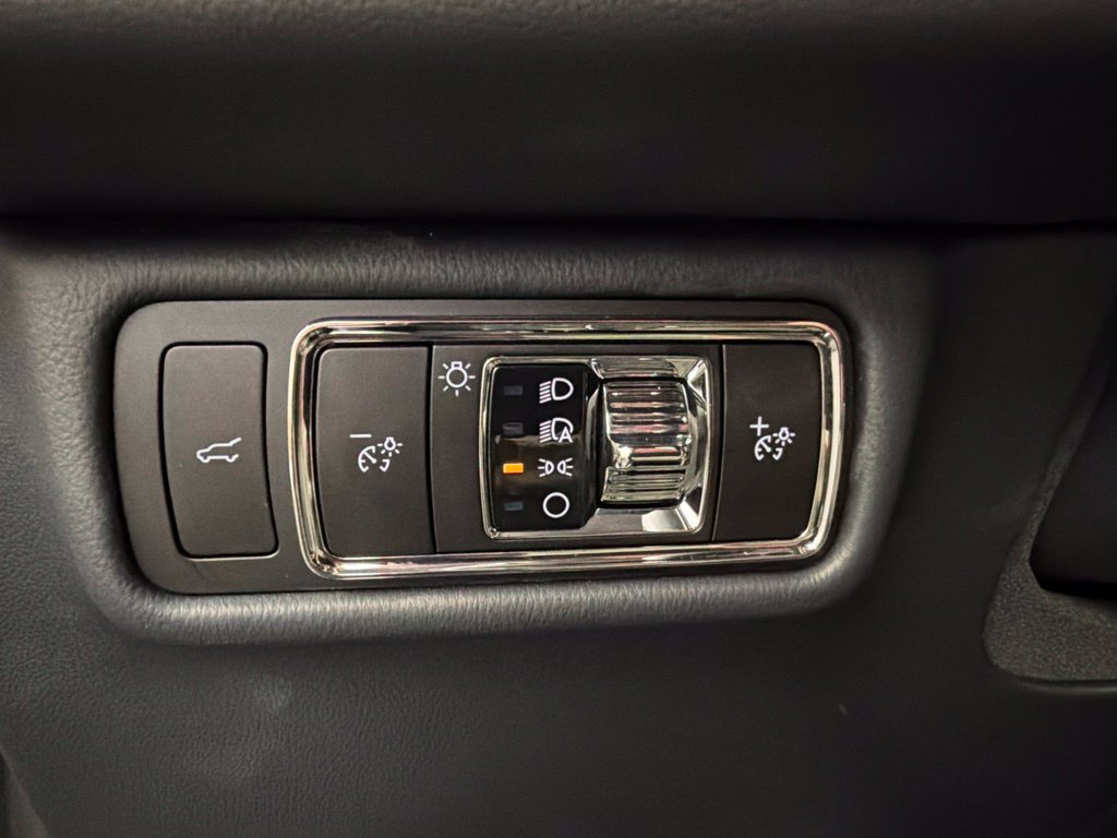 New 2027 Lincoln Aviator Reserve AWD/4WD image 23