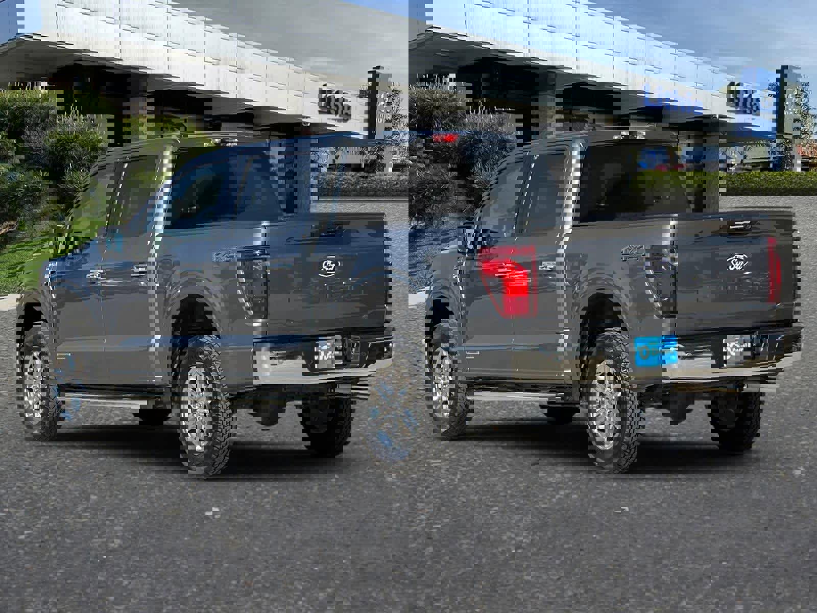 Used 2024 Ford F150 XLT w/ Mobile Office Package image 6