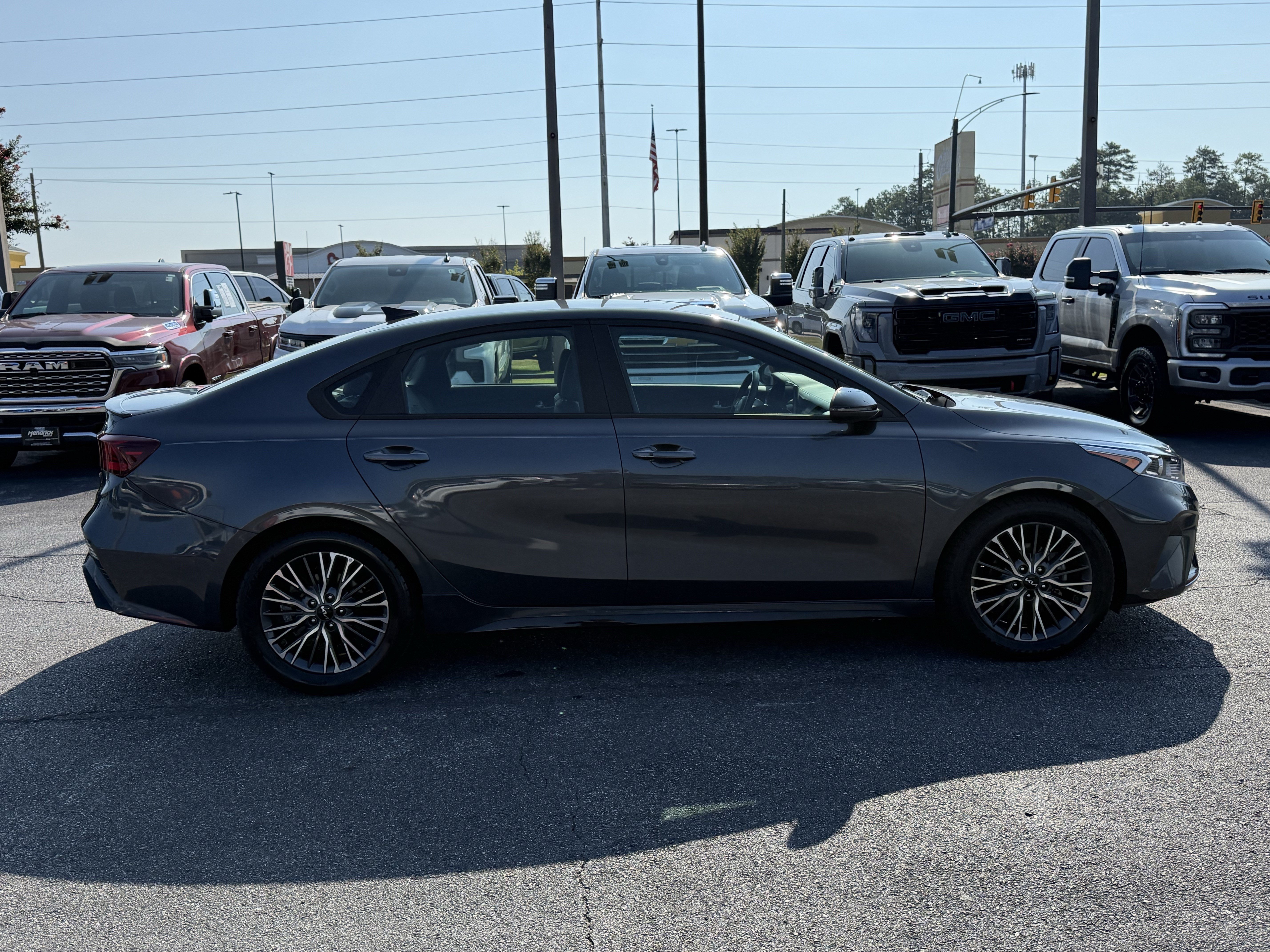 Used 2024 Kia Forte GT-Line FWD image 11