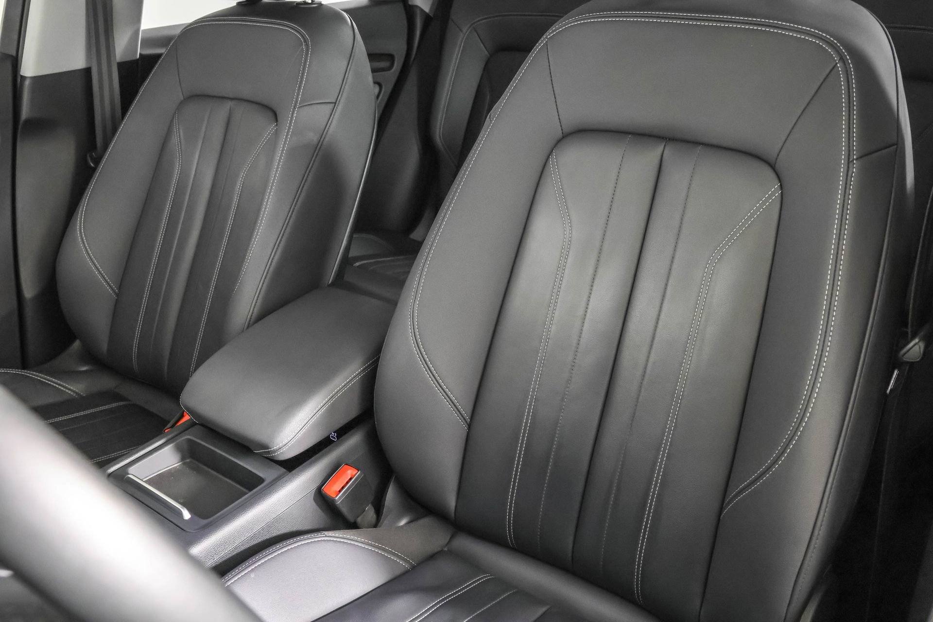 Used 2022 Audi Q5 2.0T Premium image 24