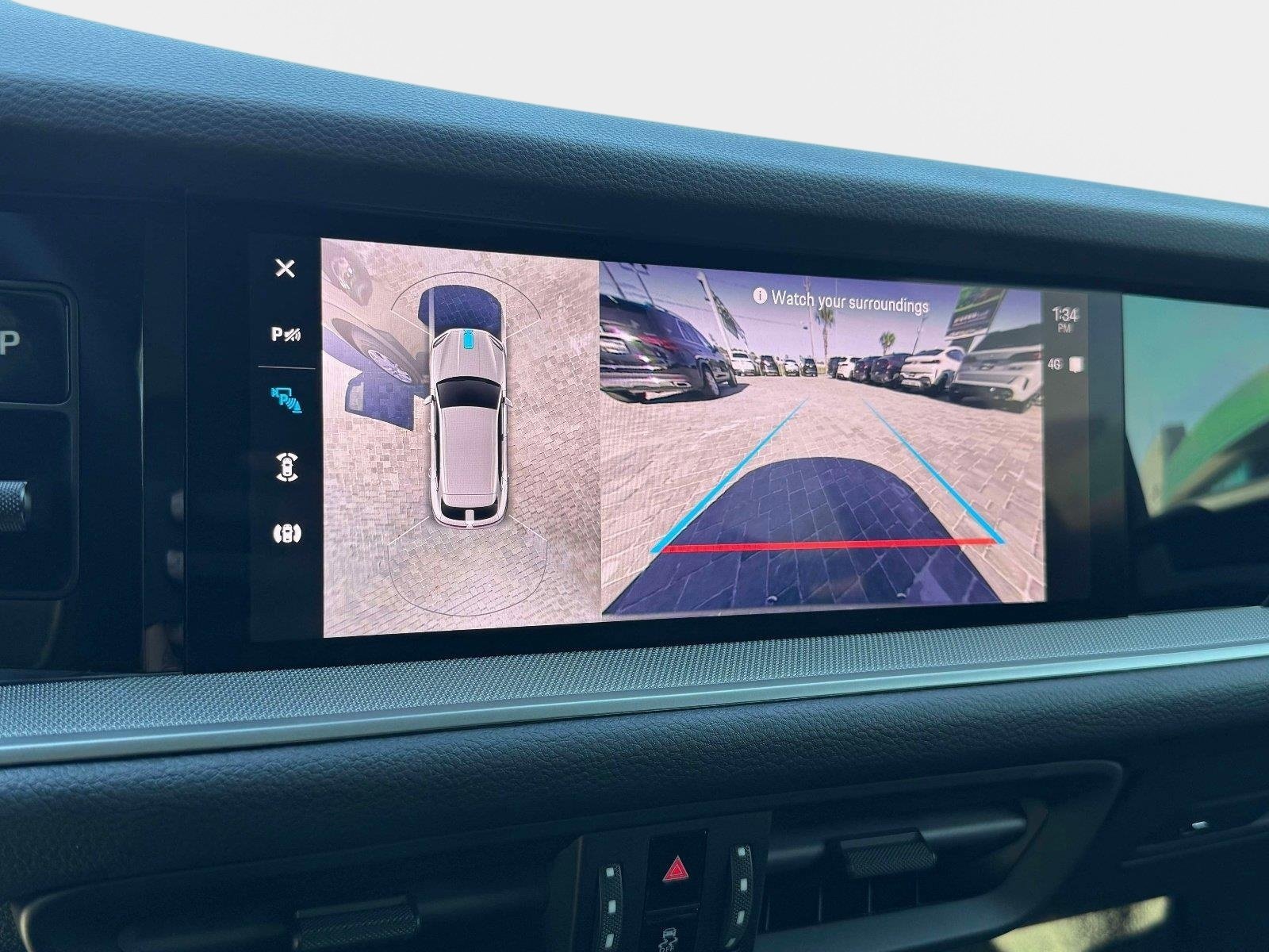 Used 2024 Porsche Cayenne image 45