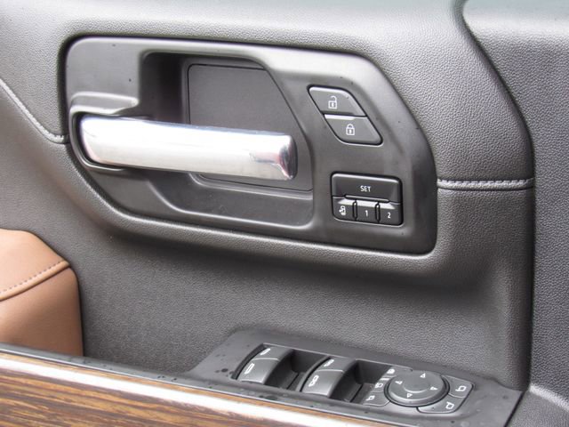 Used 2023 Chevrolet Silverado 3500 High Country image 41