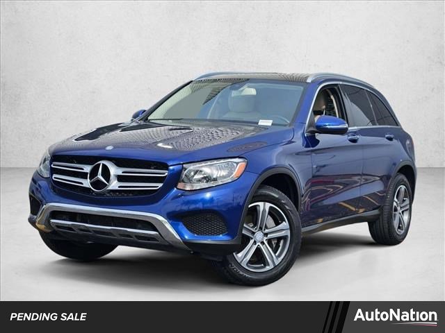 Used 2017 Mercedes-Benz GLC 300 4MATIC image 1