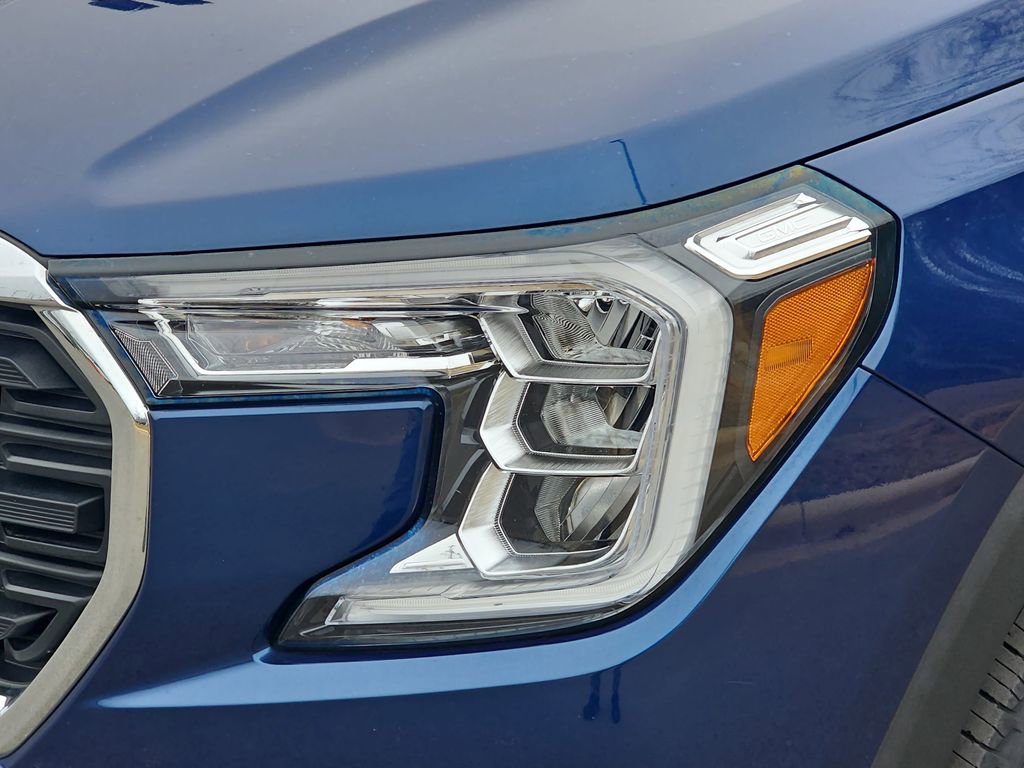 Used 2022 GMC Terrain SLE w/ Driver Convenience Package image 36