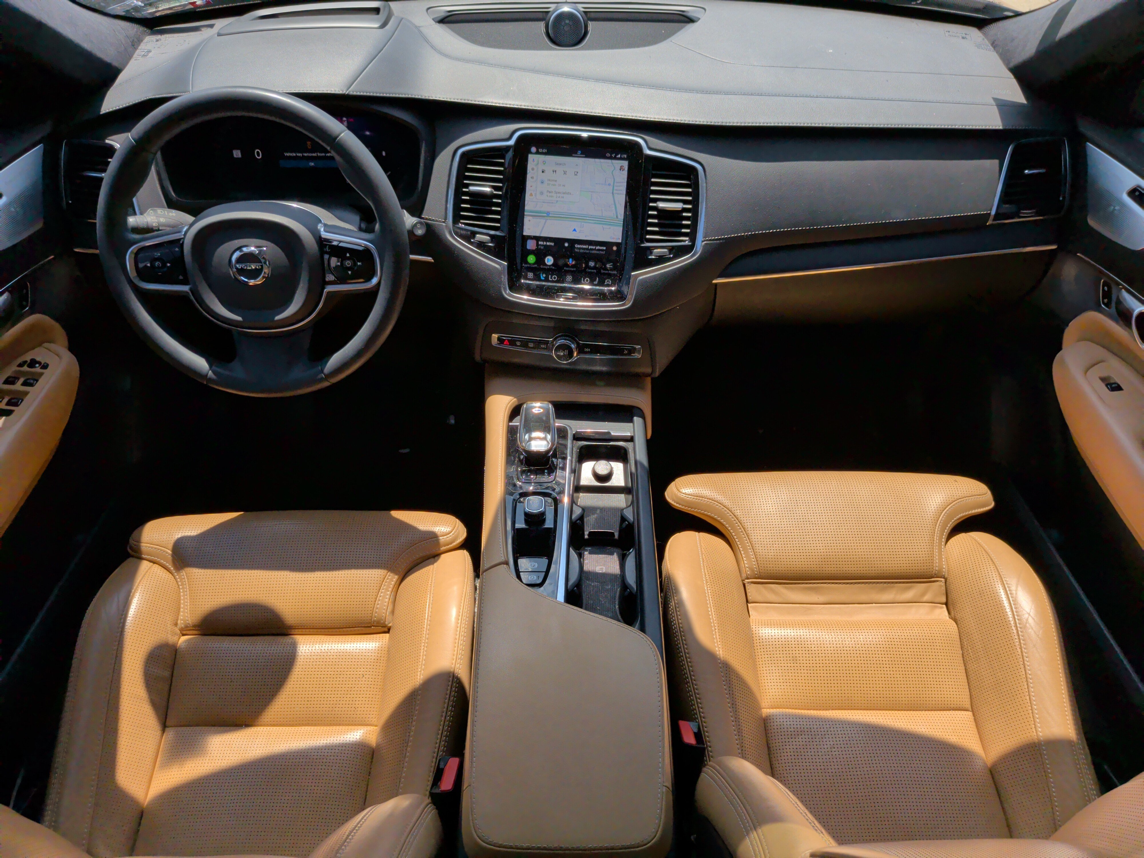 Used 2023 Volvo XC90 B6 Ultimate w/ Lounge Package AWD/4WD image 29