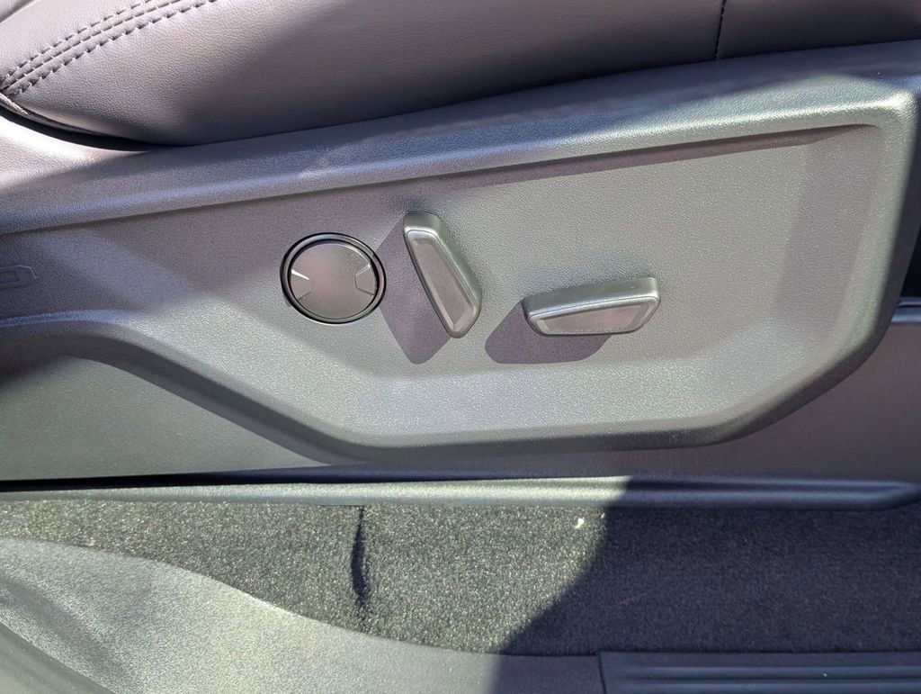 New 2026 Ford Expedition Tremor image 56