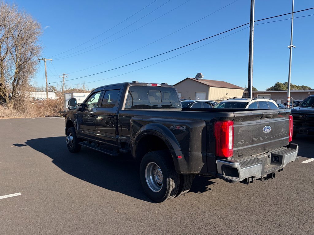 Used 2024 Ford F350 XLT image 7