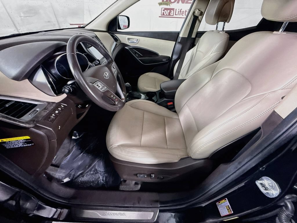 Used 2017 Hyundai Santa Fe Sport FWD image 24