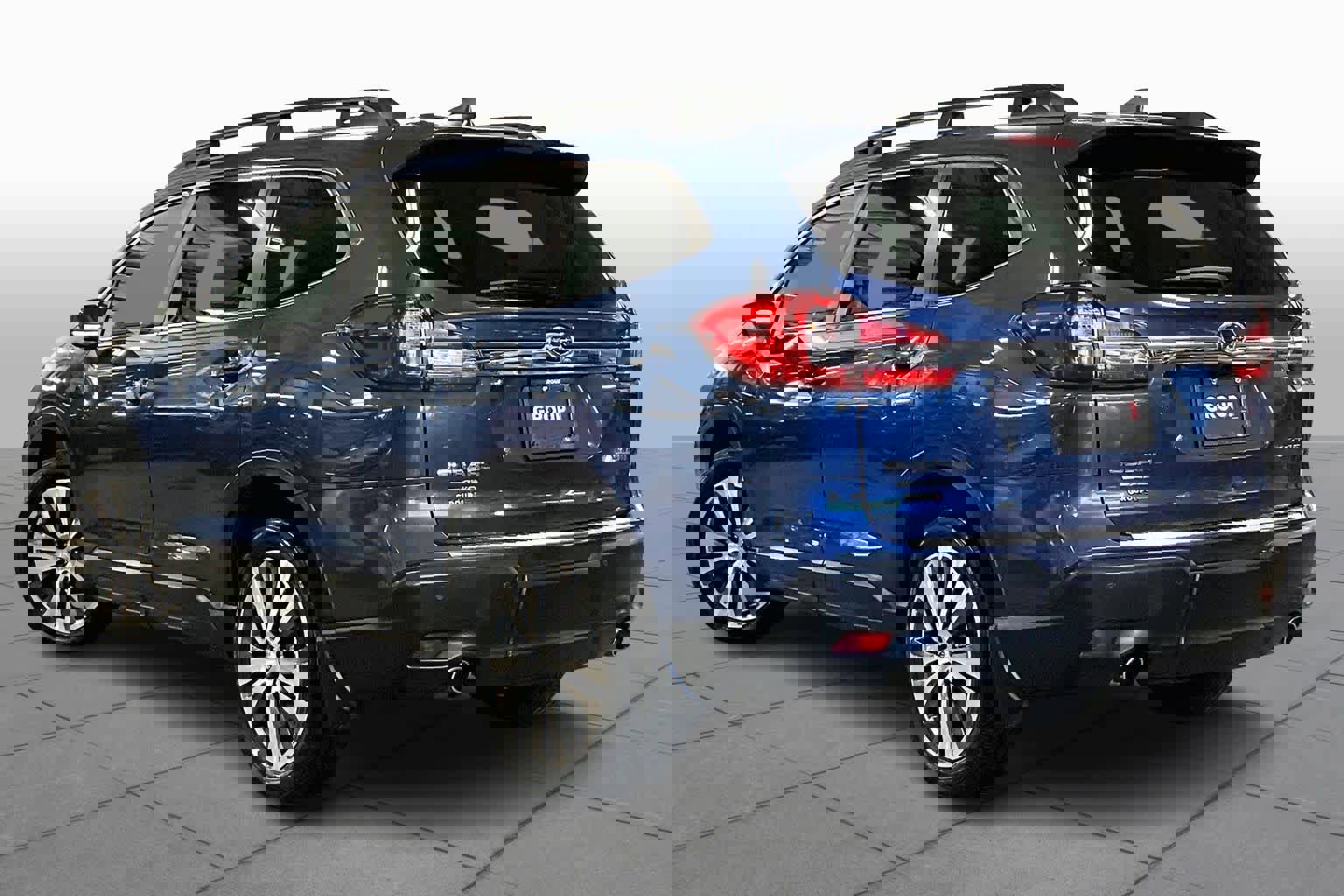 Used 2019 Subaru Ascent Premium image 12