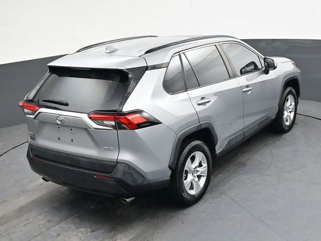 Used 2019 Toyota RAV4 XLE image 19