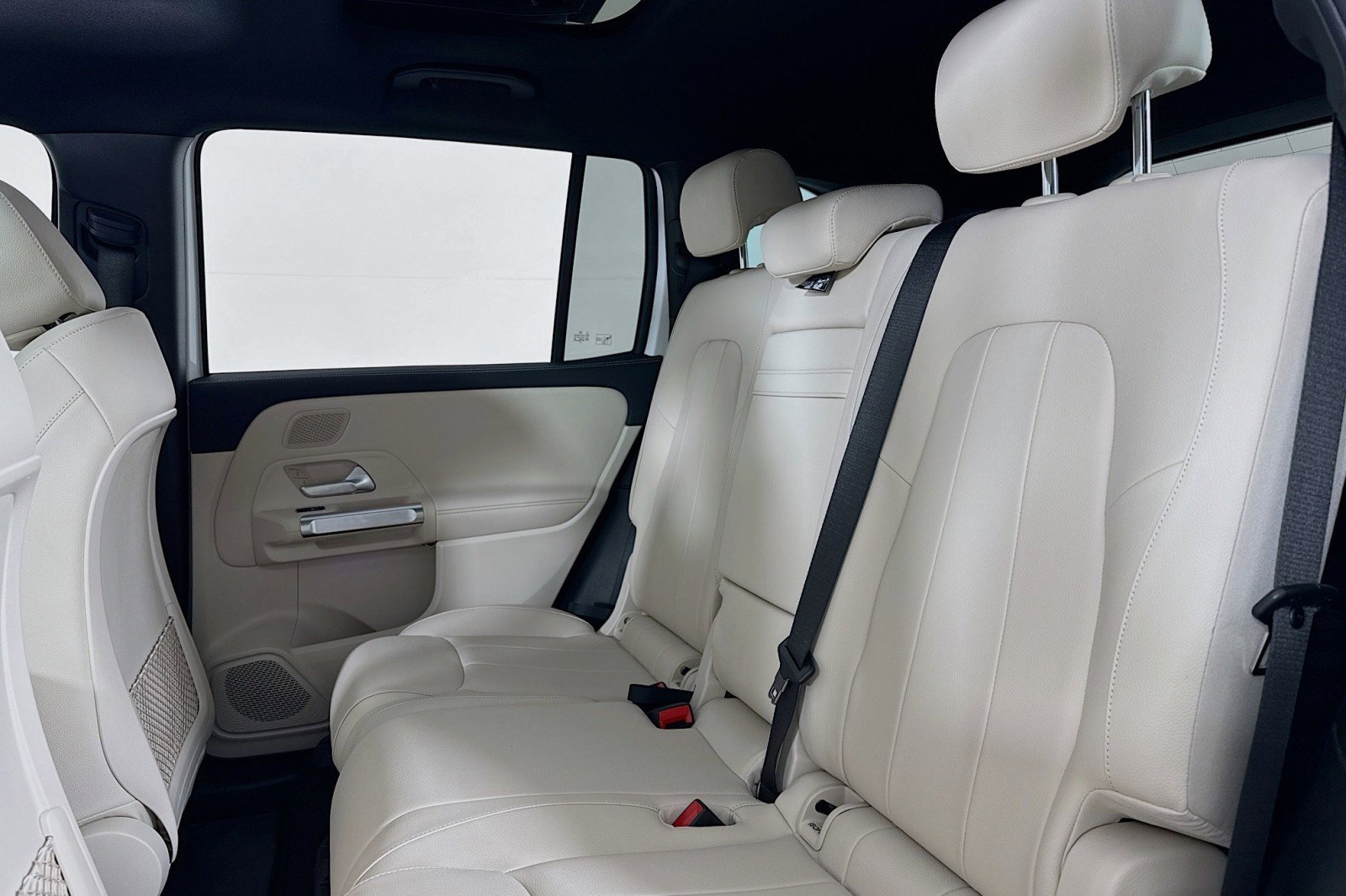 Certified 2023 Mercedes-Benz EQB 250+ image 8