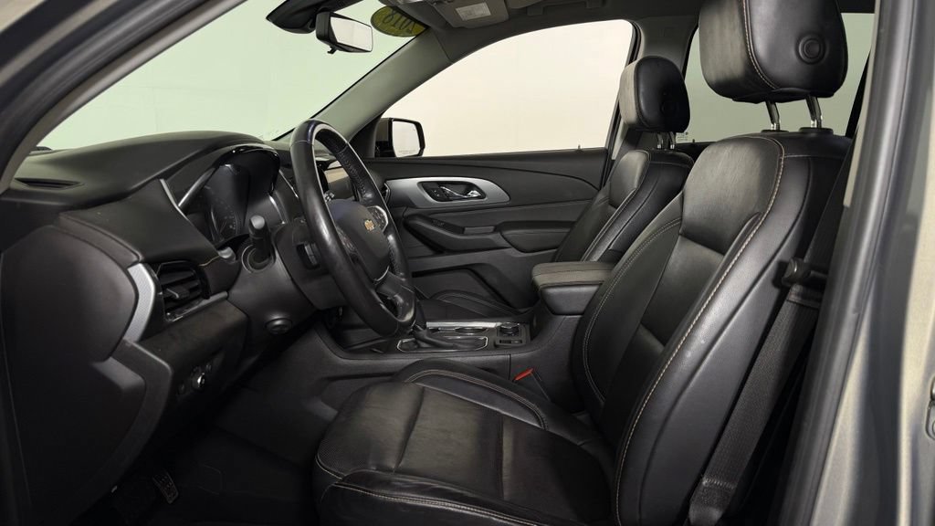 Used 2018 Chevrolet Traverse Premier AWD/4WD image 14