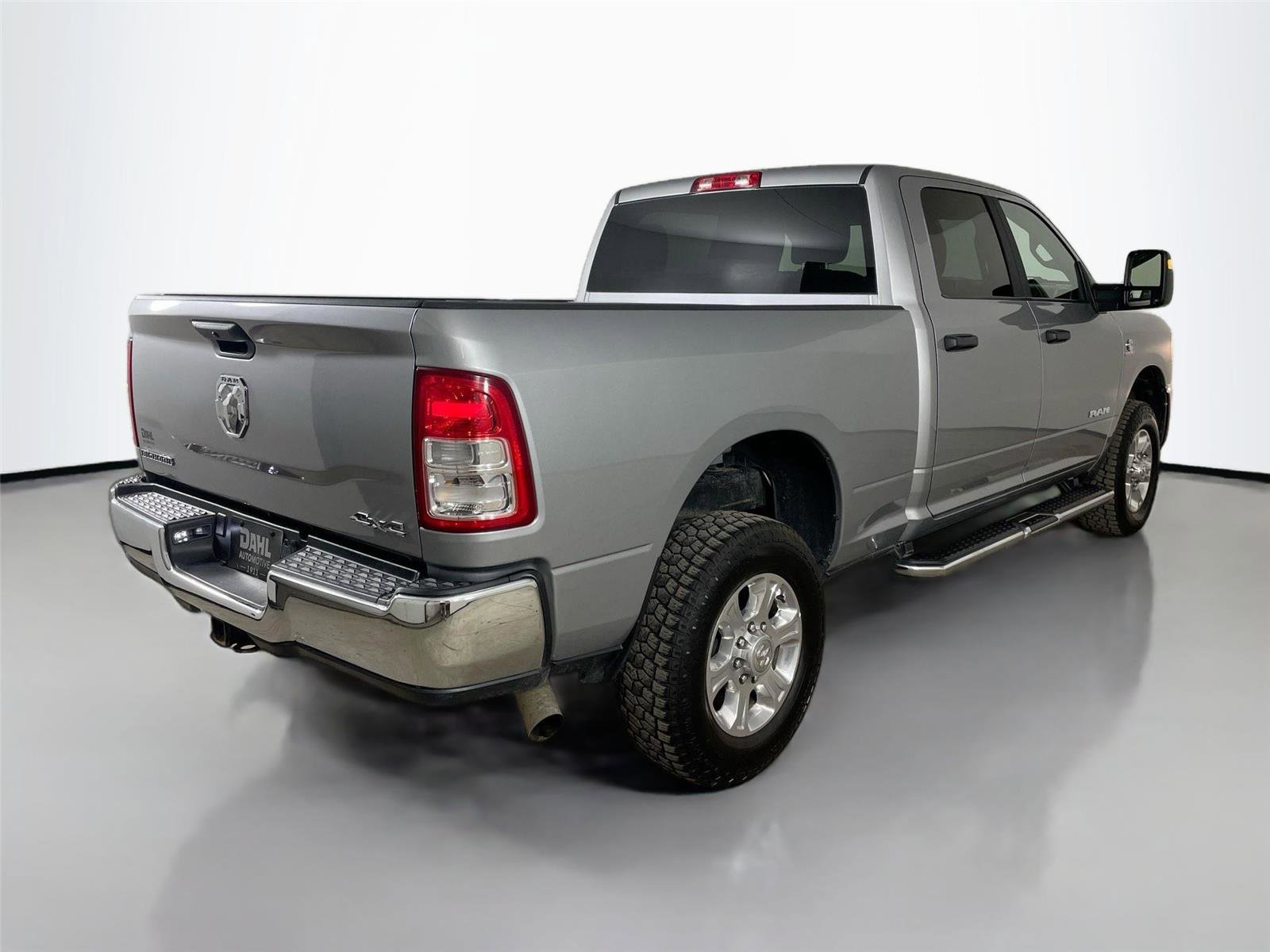 Used 2024 RAM 2500 Big Horn AWD/4WD image 13