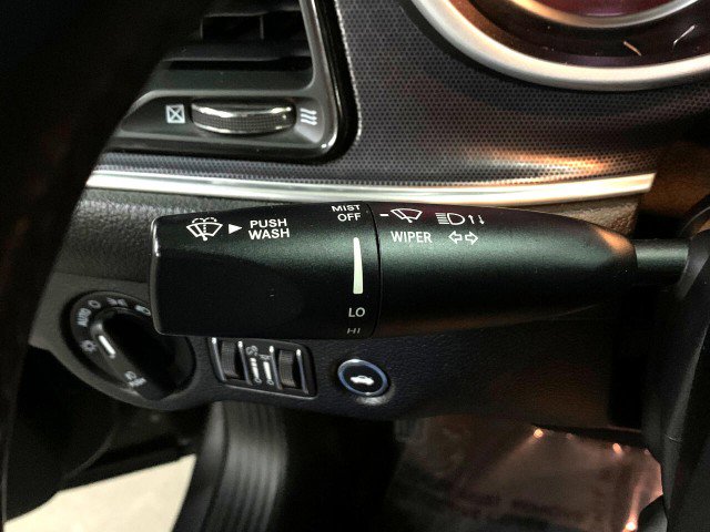 Used 2018 Dodge Challenger R/T Scat Pack w/ Leather Interior Group image 24