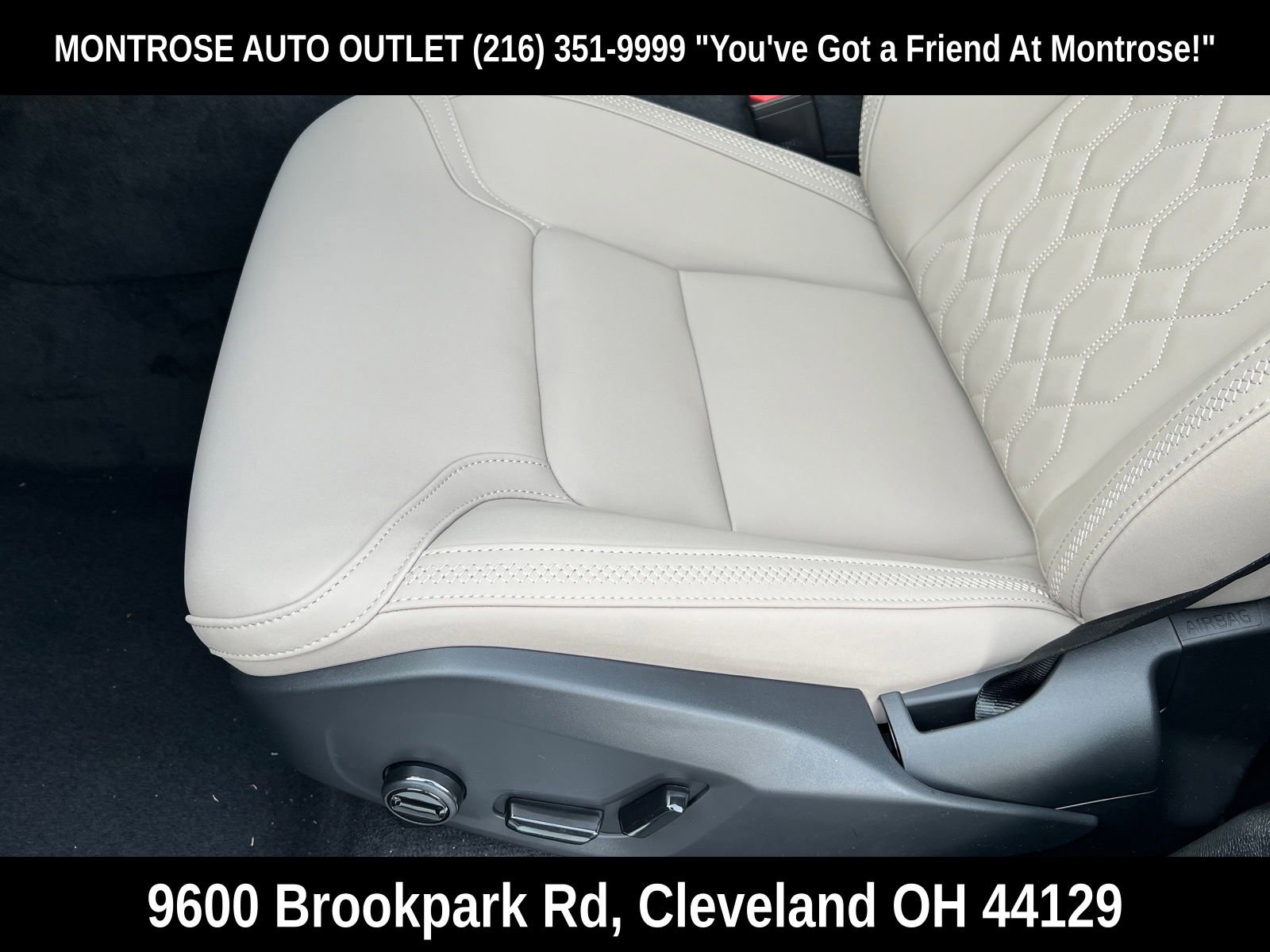 New 2026 Volvo XC60 B5 Plus w/ Protection Package Premier AWD/4WD image 32