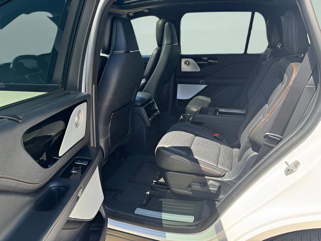 Used 2025 Lincoln Aviator Black Label w/ Black Label Special Edition image 16