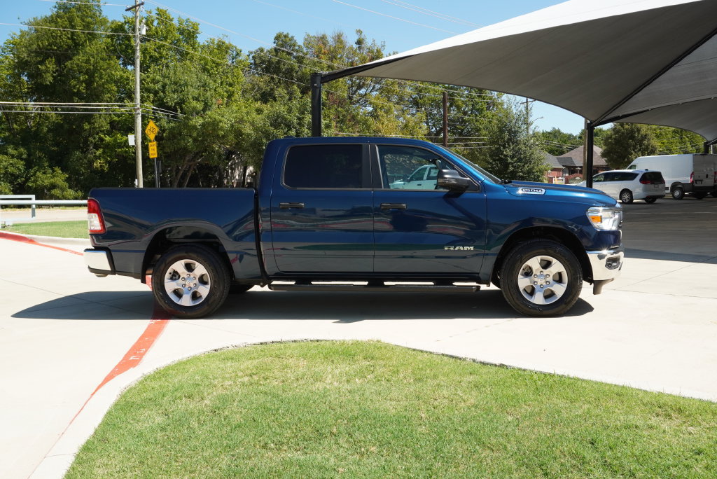 Used 2024 RAM 1500 Lone Star AWD/4WD image 6