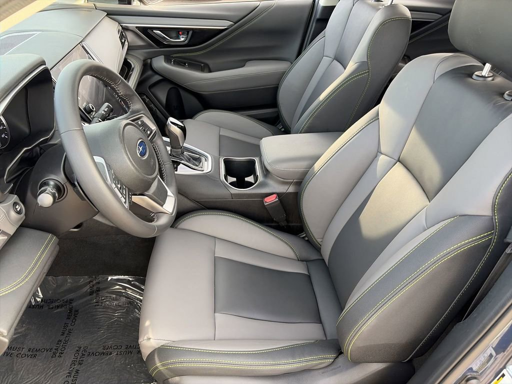 Used 2023 Subaru Outback Onyx Edition image 7