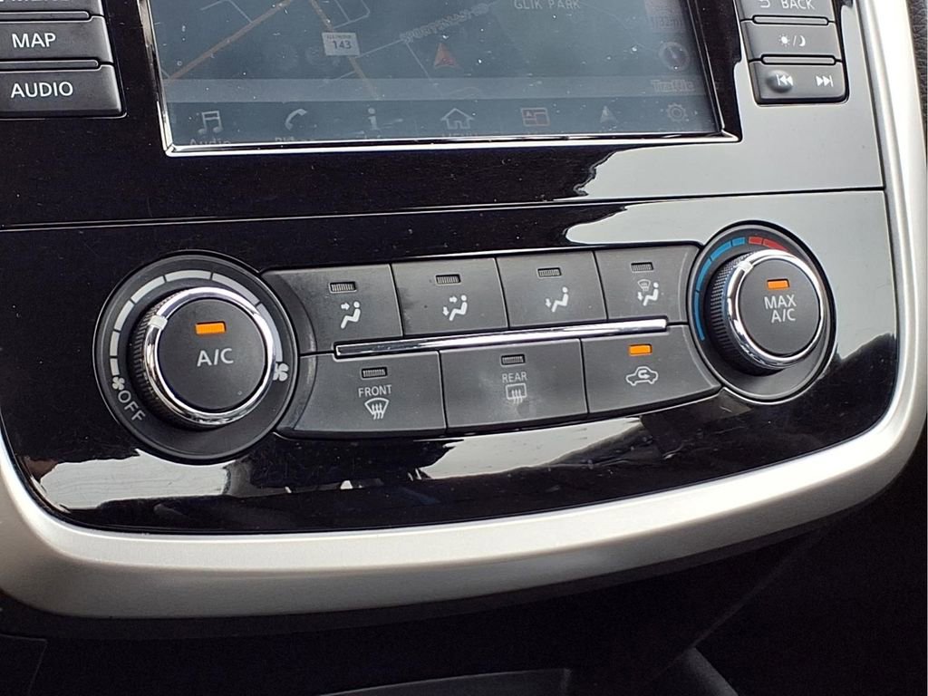 Used 2018 Nissan Altima 2.5 SR w/ SR Special Edition image 8