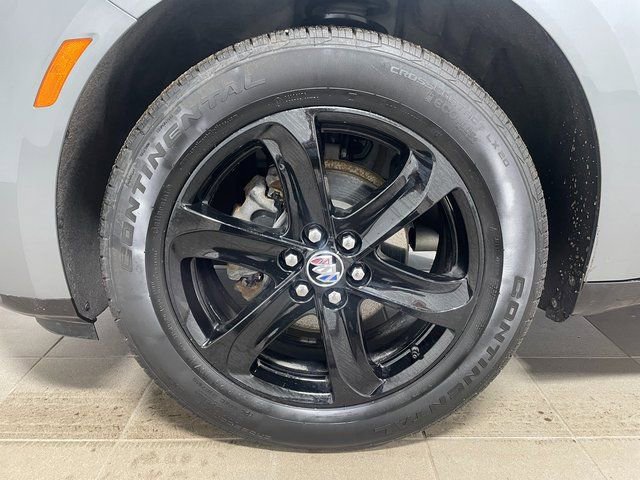 Used 2023 Buick Enclave Essence w/ Experience Buick Package image 7